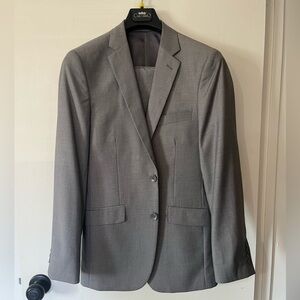 Carlo Lusso grey suit